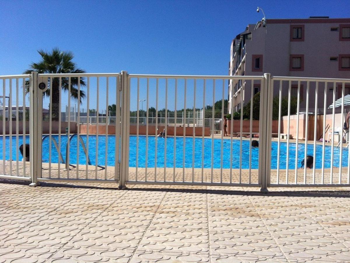 Studio Climatise Double Cabine Avec Piscine Et Parking A 650M De La Plage - Fr-1-307-140 Le Grau-du-Roi Kültér fotó